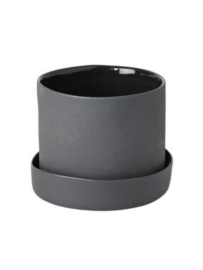 3,CO RIPPLE Ceramic Box or TEA CUP & SAUCER in Dark Gray Matte